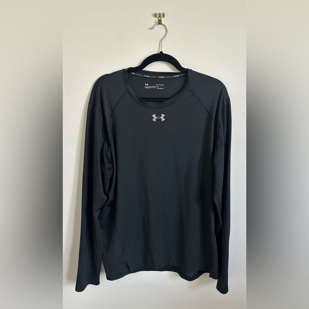 Under Armour Men's Black Long Sleeve Shirt